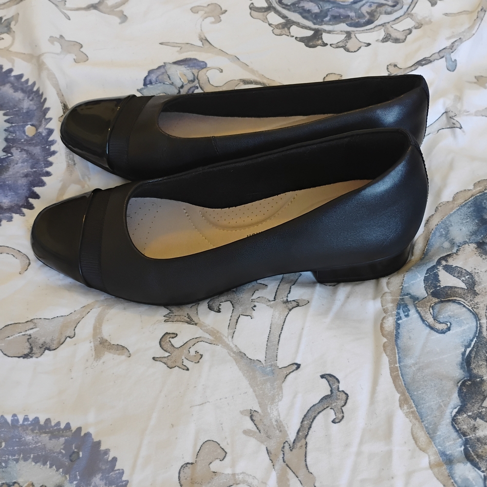 Clarks Black Women's Dress Shoes